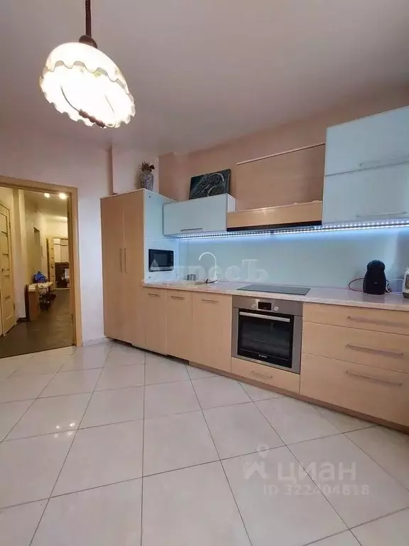 2-к кв. Воронежская область, Воронеж ул. Карла Маркса, 116а (80.0 м) - Фото 1