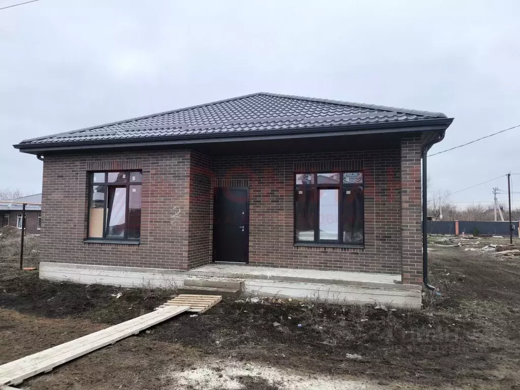 Дом в Ростовская область, Ростов-на-Дону Субботняя ул., 95 (100 м) - Фото 0