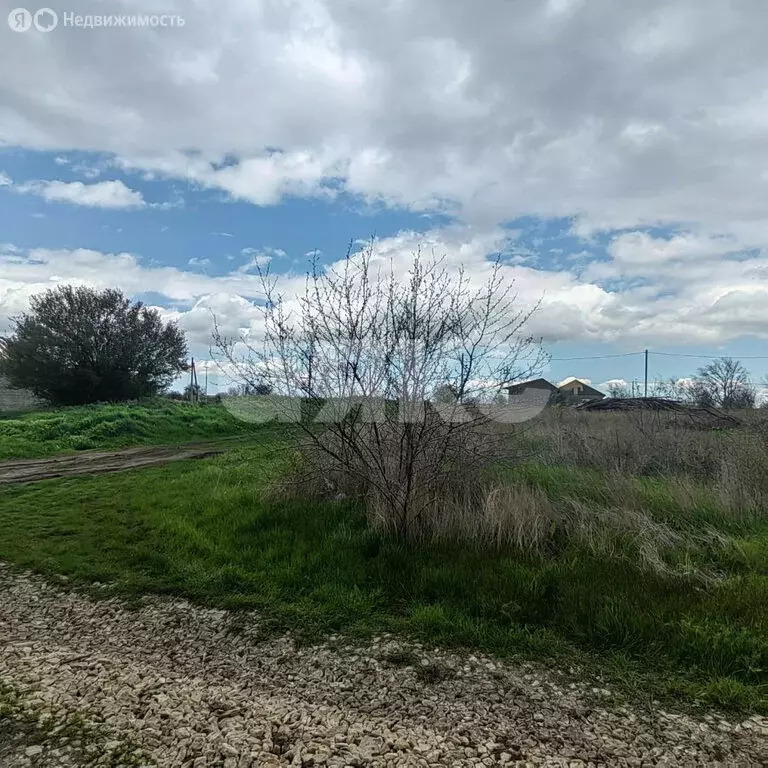 Участок в село Юровка, улица Мирона Ефимова (6 м) - Фото 1