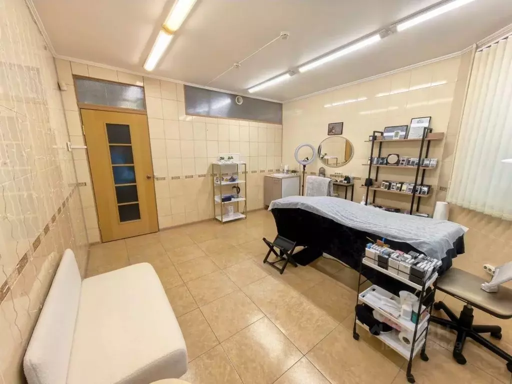 Помещение свободного назначения в Московская область, Химки ул. ... - Фото 1