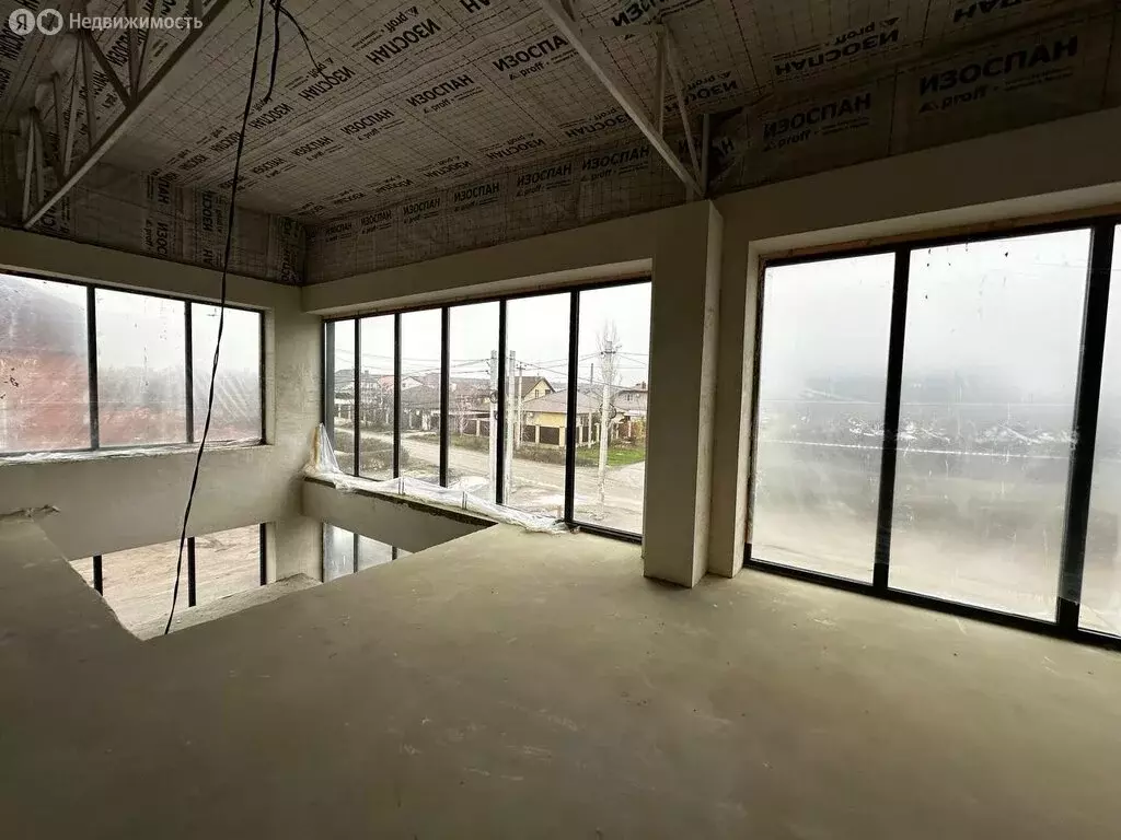 Торговая площадь (270 м) - Фото 1