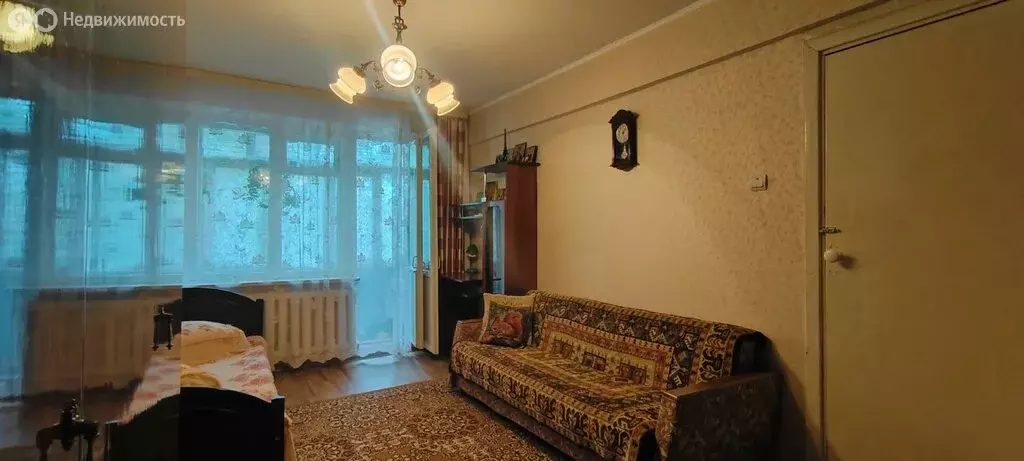3-комнатная квартира: Брянск, улица Пушкина, 75 (69.7 м) - Фото 2