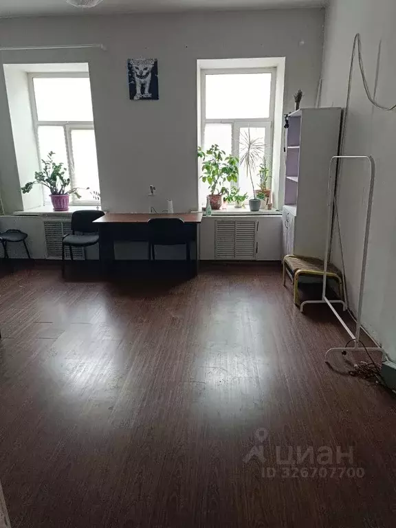 Комната Санкт-Петербург Литейный просп., 46 (23.0 м) - Фото 1