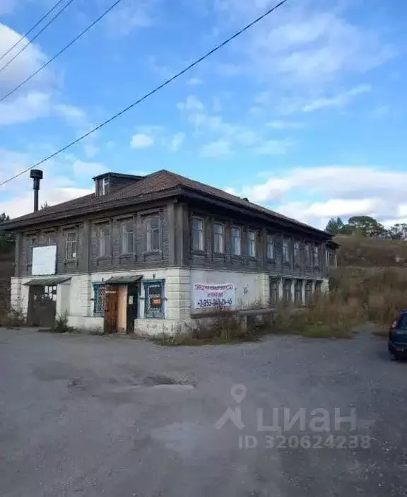 Помещение свободного назначения в Свердловская область, Первоуральск ... - Фото 1