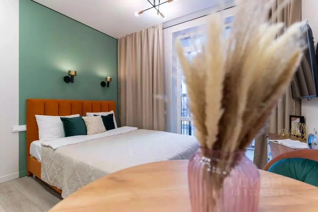 1-к кв. Свердловская область, Екатеринбург ул. 8 Марта, 204Д (18.0 м) - Фото 1