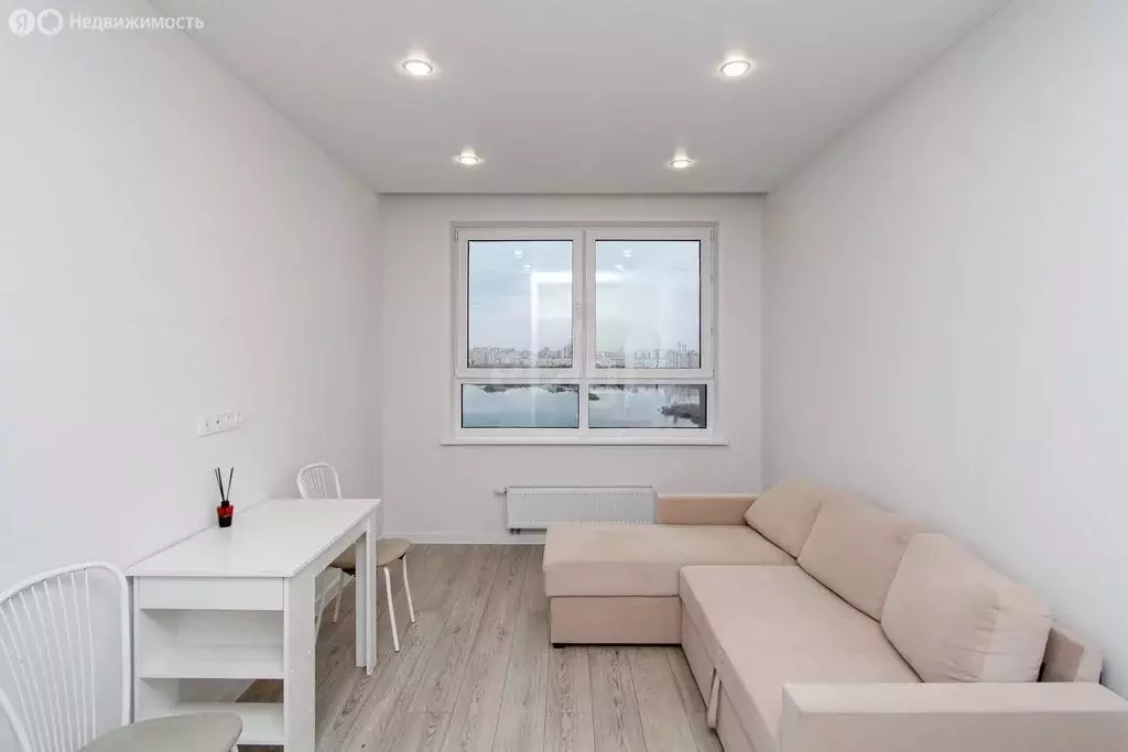 1-комнатная квартира: Тюмень, Краснооктябрьская улица, 16 (35.7 м) - Фото 2