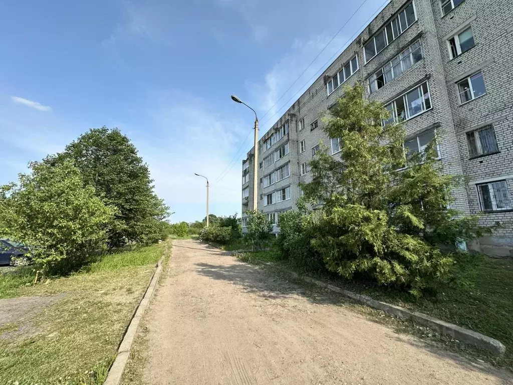 2-к кв. Тверская область, Конаковский муниципальный округ, Изоплит пгт ... - Фото 0