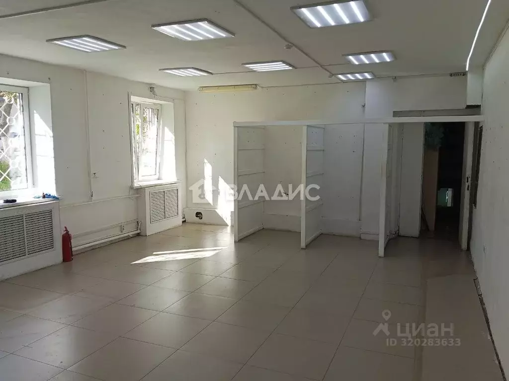 Помещение свободного назначения в Владимирская область, Владимир ул. ... - Фото 0