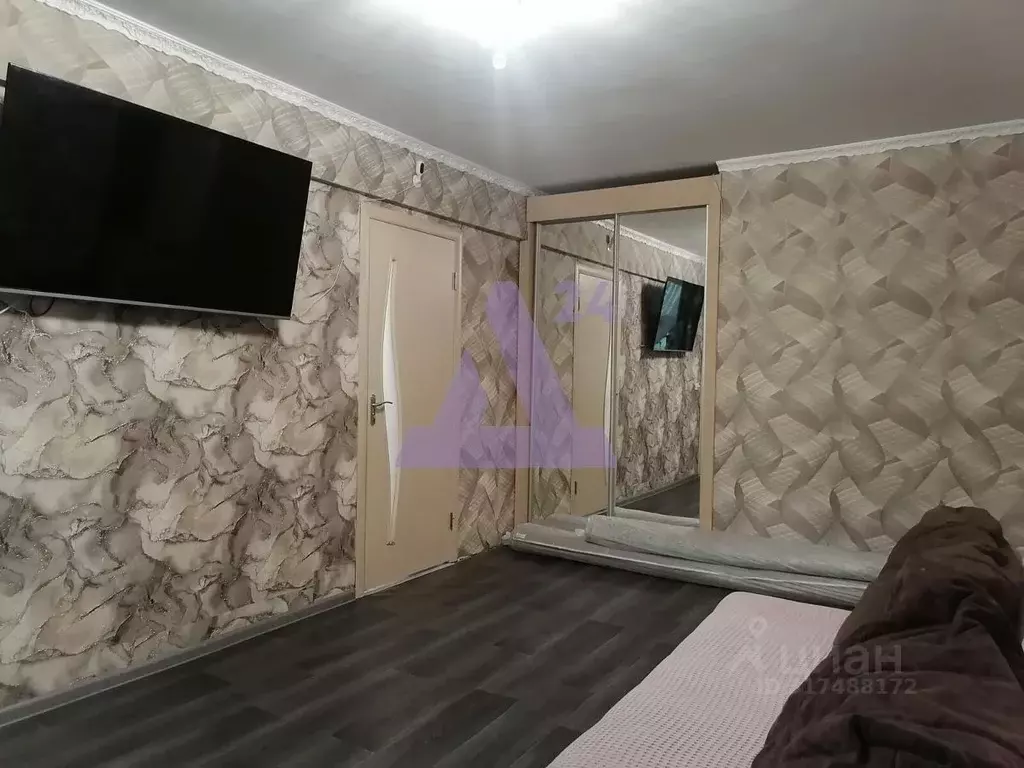 4-к кв. Алтайский край, Бийск ул. Петра Мерлина, 18 (57.8 м) - Фото 0