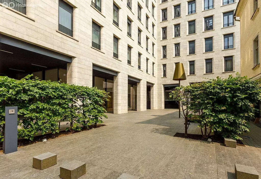 2-комнатная квартира: Москва, Цветной бульвар, 32А (110 м) - Фото 1