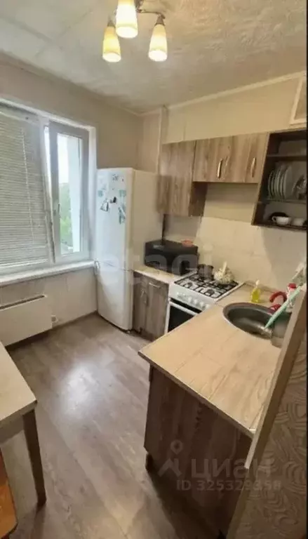 3-к кв. Москва ул. 50 лет Октября, 3 (50.0 м) - Фото 1