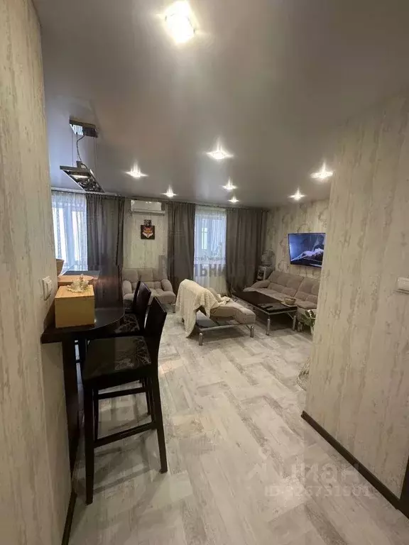 1-к кв. Волгоградская область, Волгоград ул. Балакирева, 2 (37.9 м) - Фото 0