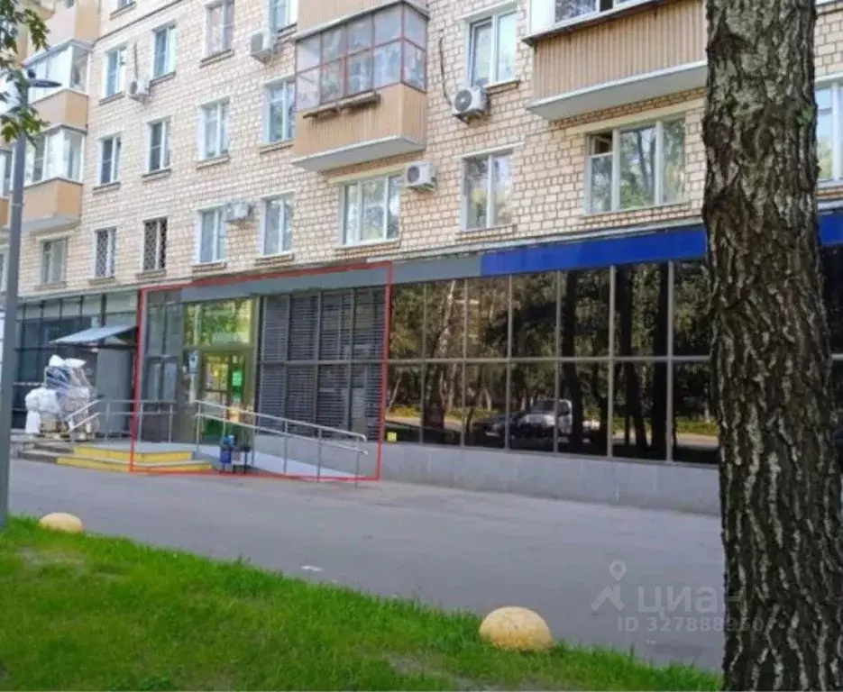 Торговая площадь в Москва Есенинский бул., 1/26К1 (105 м) - Фото 1