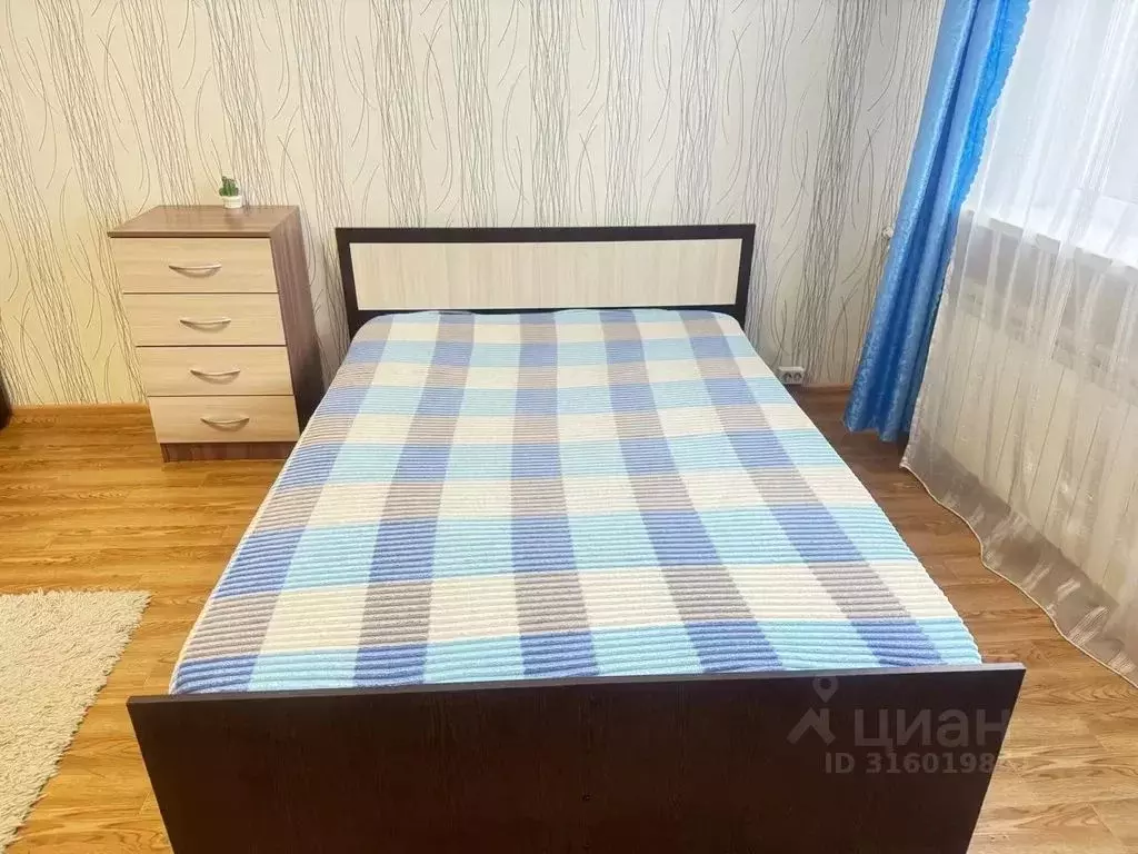 1-к кв. Пермский край, Чайковский ул. Азина, 27 (40.0 м) - Фото 1