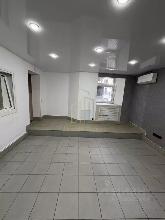 Офис в Санкт-Петербург ул. Рылеева, 13 (38 м) - Фото 1