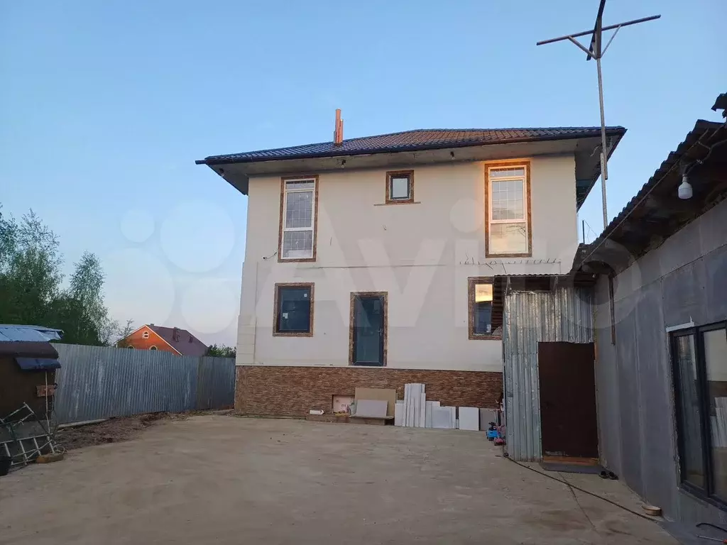 Дом 300 м на участке 11 сот. - Фото 0