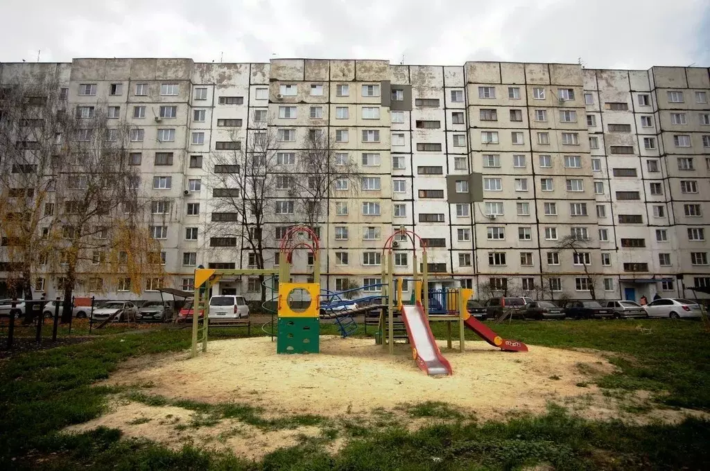 3-к кв. Тамбовская область, Тамбов ул. Чичканова, 131 (62.6 м) - Фото 2