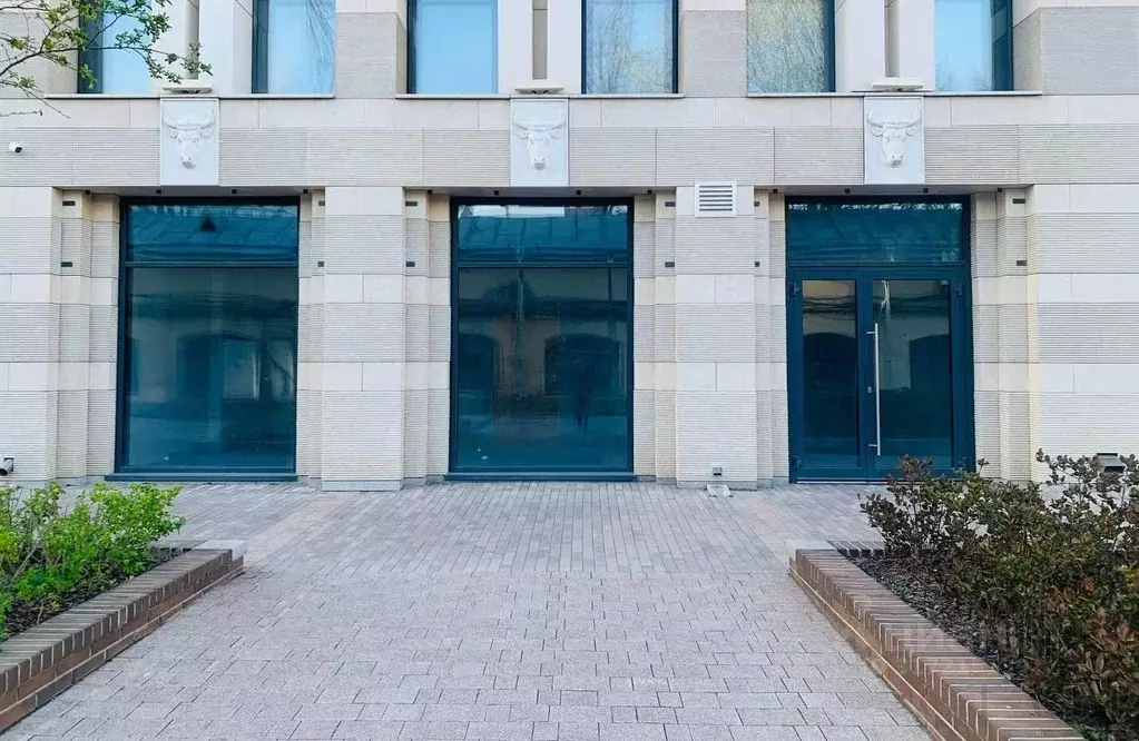 Помещение свободного назначения в Санкт-Петербург наб. Обводного ... - Фото 0