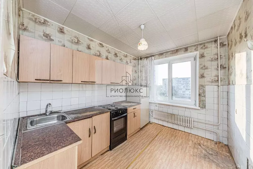 2-к кв. Челябинская область, Челябинск Шенкурская ул., 7А (53.1 м) - Фото 0