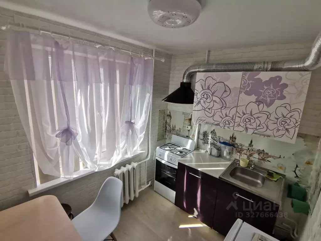 2-к кв. Пермский край, Пермь ул. Адмирала Старикова, 9 (37.5 м) - Фото 0