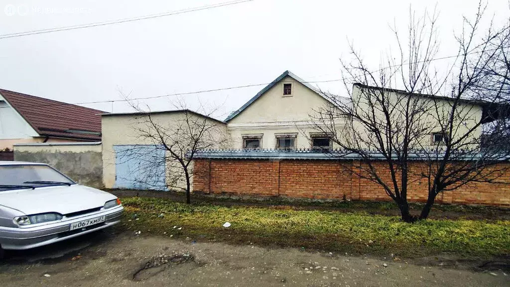 Дом в Нальчик, Ленинградская улица (97.1 м) - Фото 0