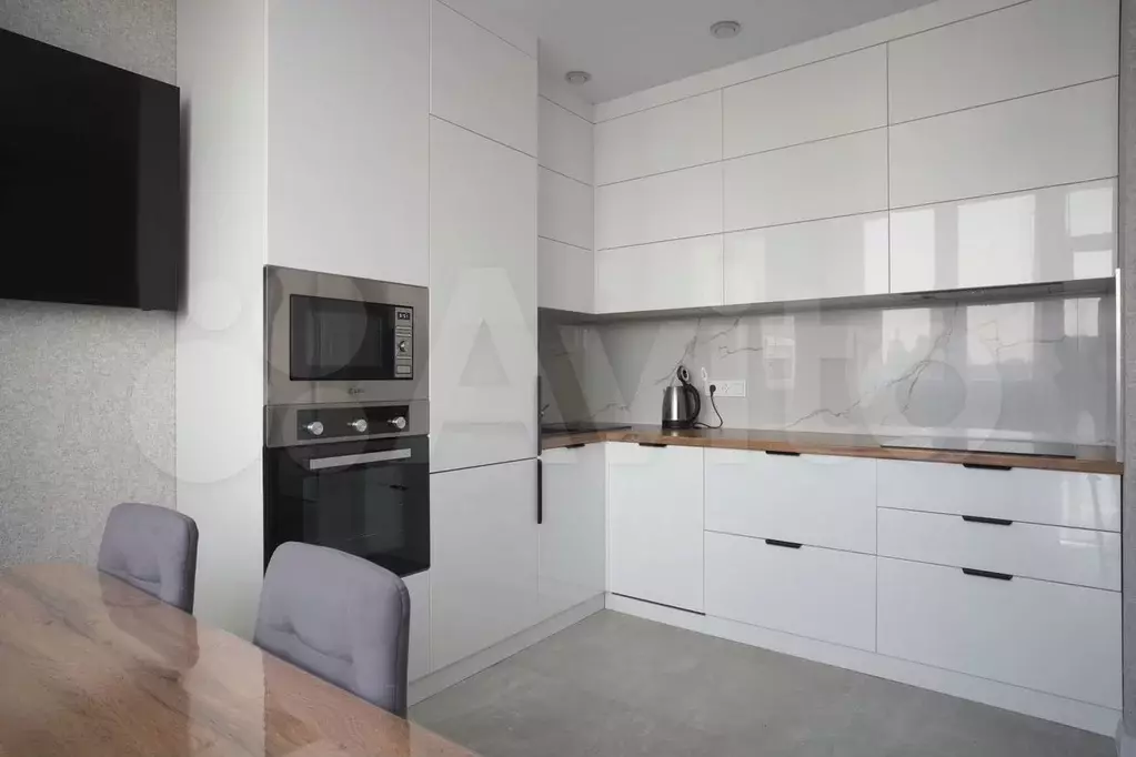 2-к. квартира, 40 м, 6/11 эт. - Фото 0