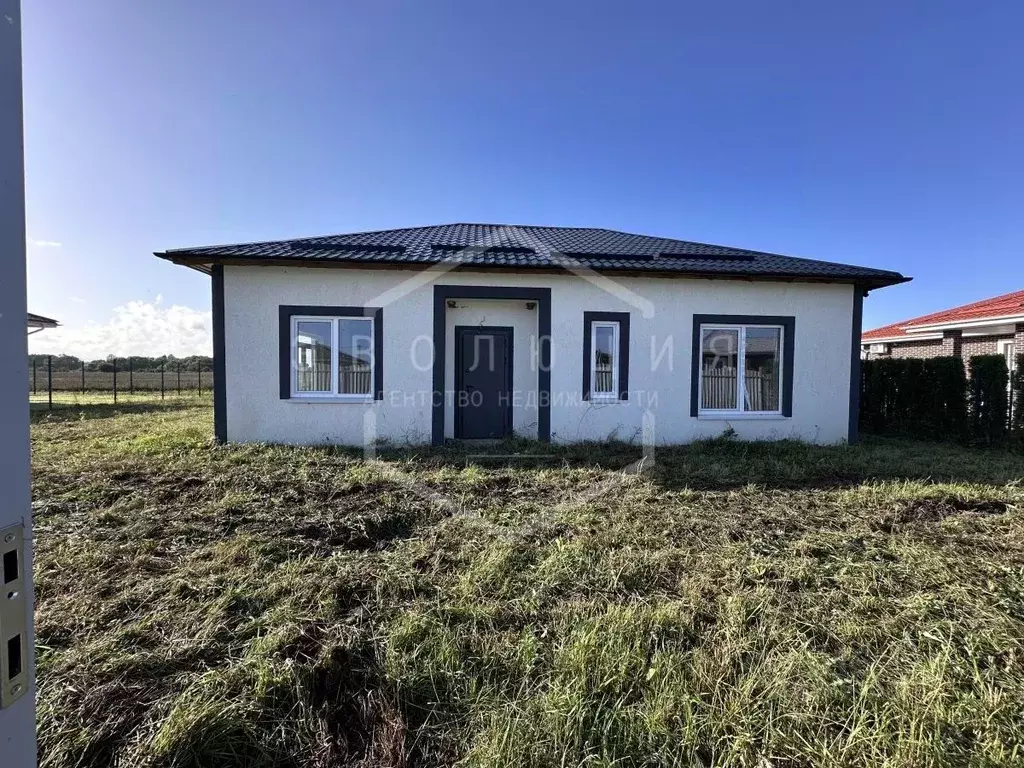 Дом в Калининградская область, Гурьевский муниципальный округ, пос. ... - Фото 1