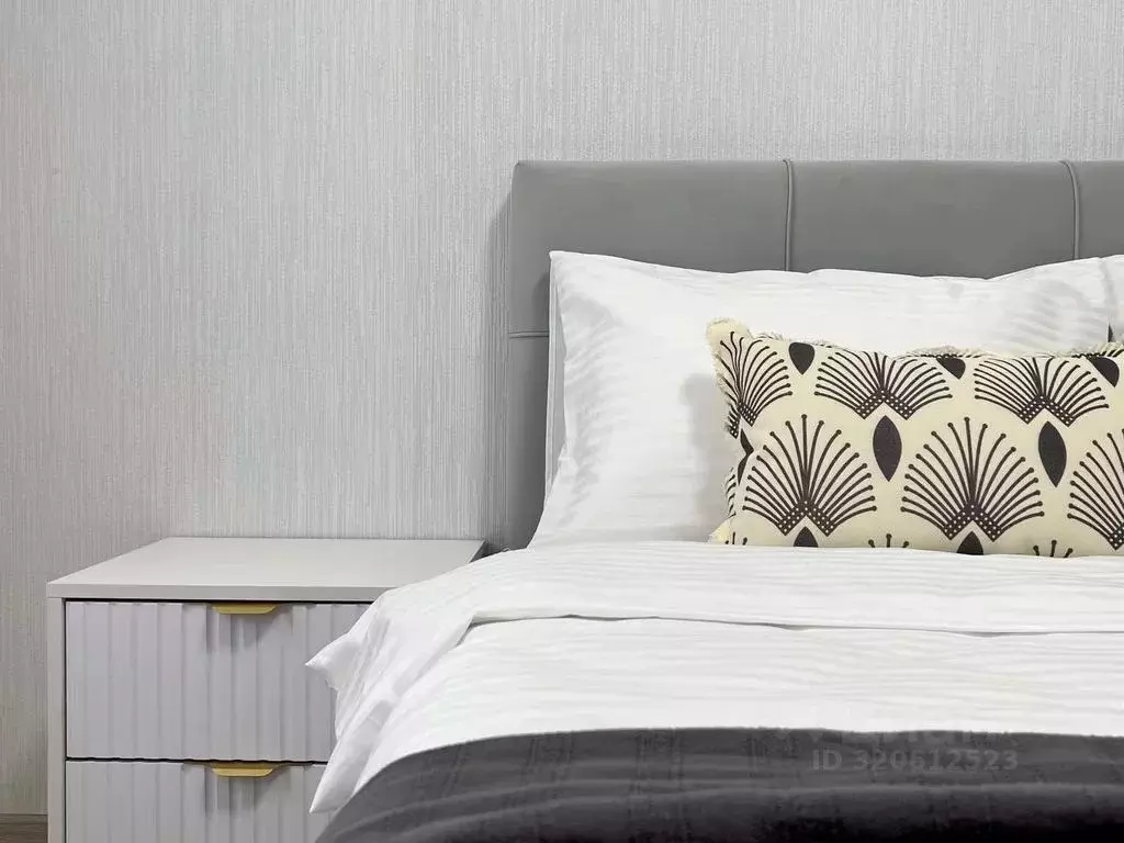 1-к кв. Челябинская область, Челябинск ул. 250-летия Челябинска, 33 ... - Фото 0