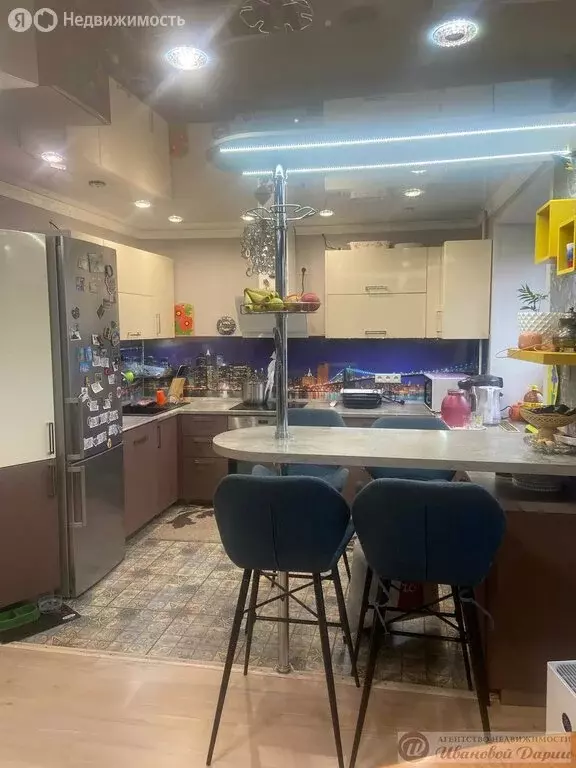4-комнатная квартира: Самара, проспект Карла Маркса, 37 (80.2 м) - Фото 1