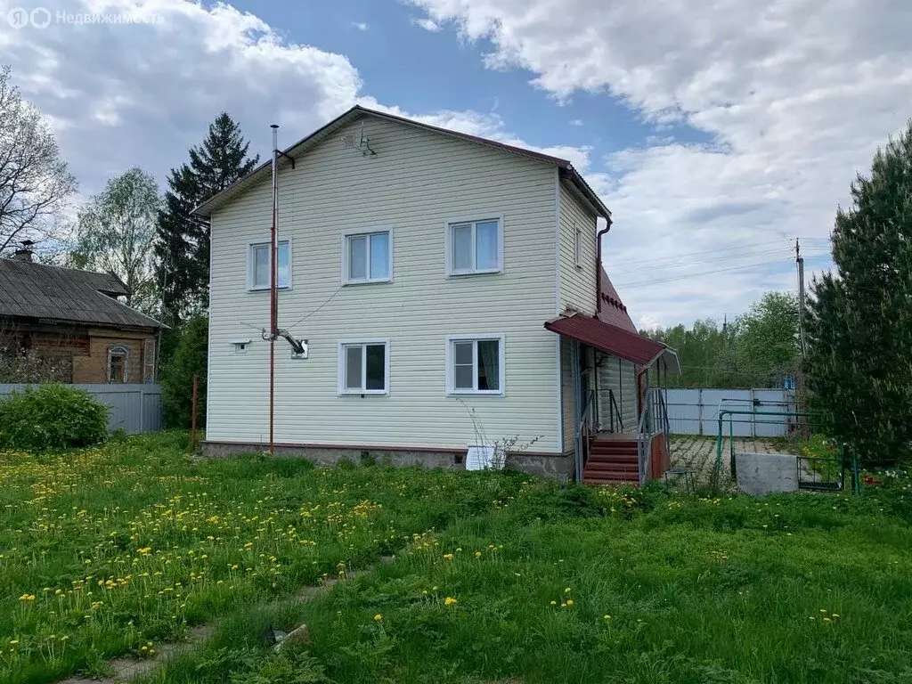 Дом в село Лыченцы, Центральная улица (153.5 м) - Фото 1