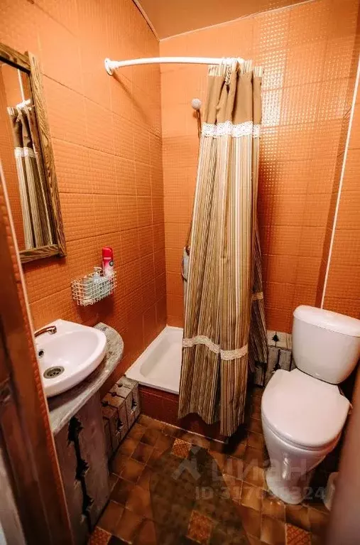 Комната Алтайский край, Белокуриха ул. Угрюмова, 4 (15.0 м) - Фото 1