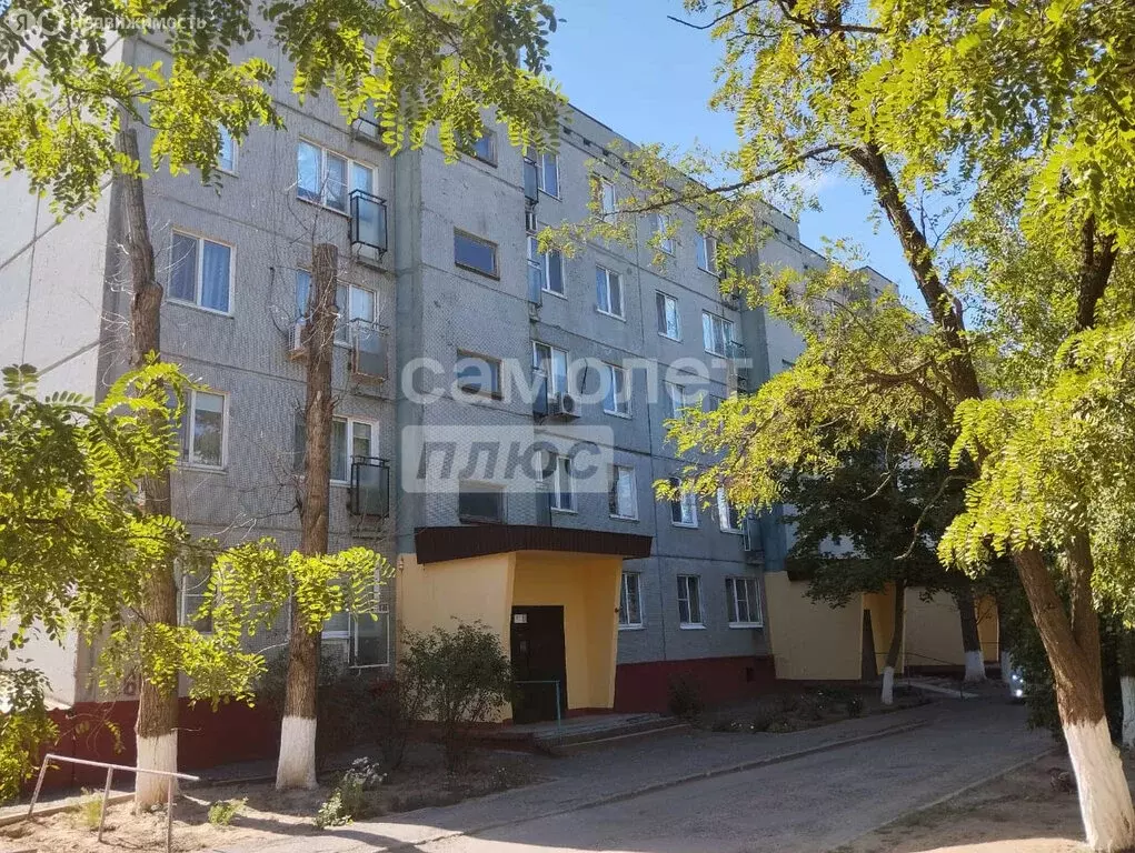 4-комнатная квартира: Элиста, 8-й микрорайон, 60 (75 м) - Фото 0