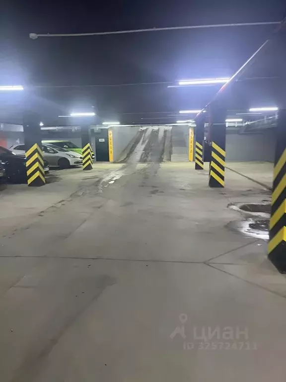 Гараж в Тверская область, Тверь Южный жилой комплекс (18 м) - Фото 1