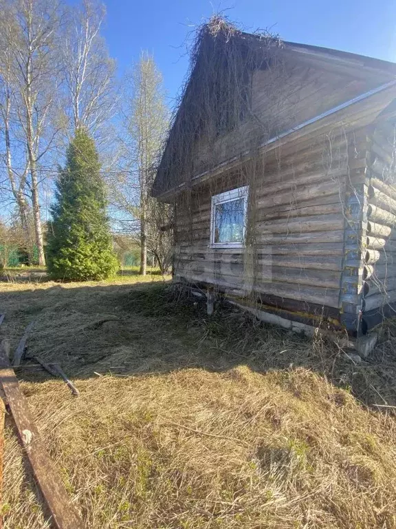 Дом в Ленинградская область, Киришский район, Будогощское городское ... - Фото 1