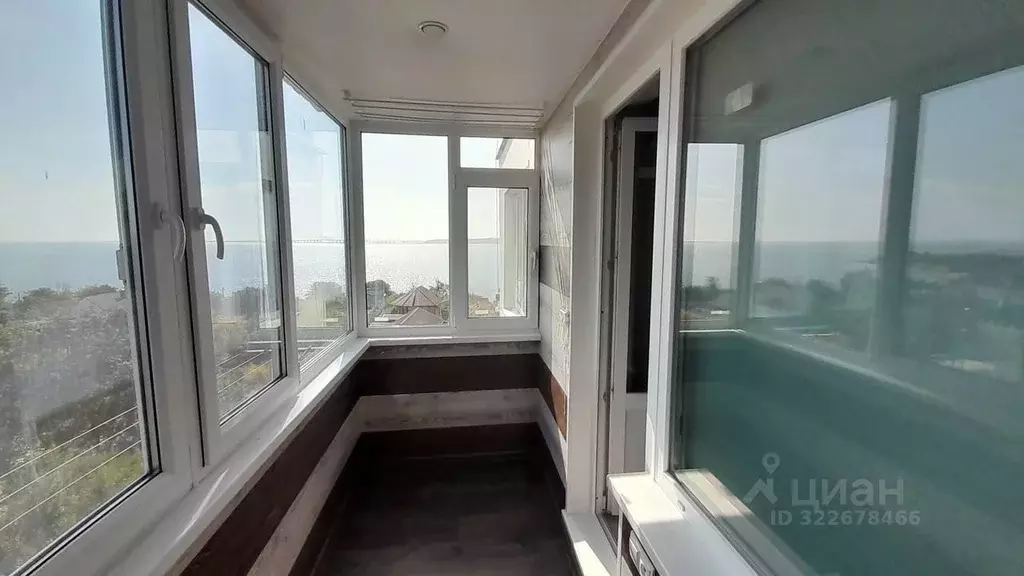 2-к кв. Крым, Керчь ул. Сморжевского, 3 (50.0 м) - Фото 1