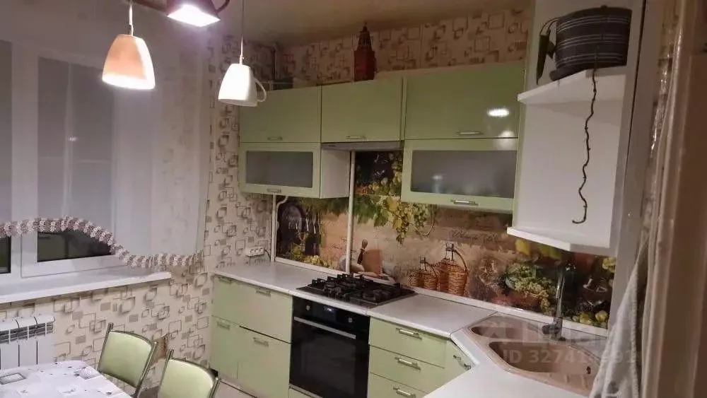 3-к кв. Тверская область, Конаково ул. Гагарина, 33 (70.0 м) - Фото 1