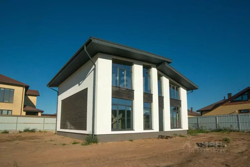 Дом в Ульяновская область, Ульяновск ул. Землякова, 14 (182 м) - Фото 1