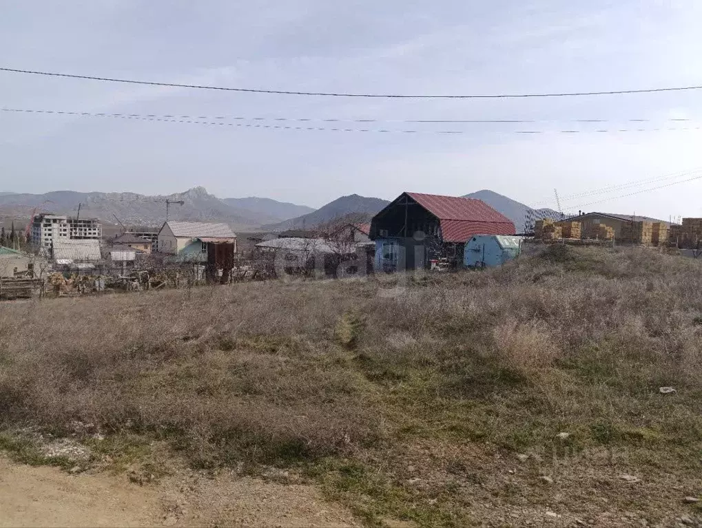 Участок в Крым, Судак кв Эфиромасличный (7.0 сот.) - Фото 1