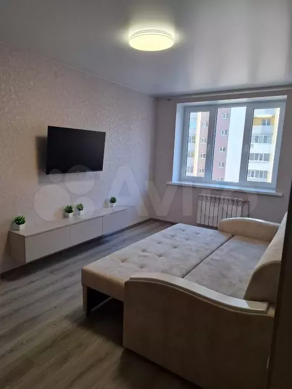 1-к. квартира, 41 м, 5/10 эт. - Фото 1