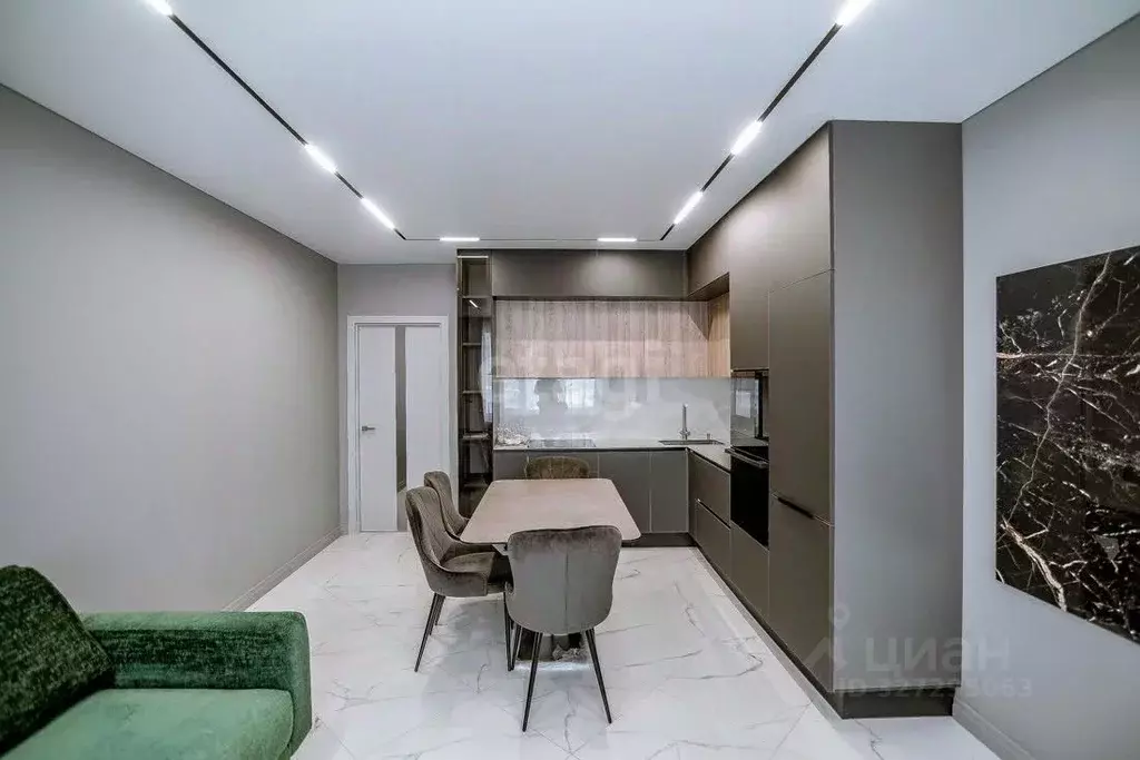 3-к кв. Сахалинская область, Южно-Сахалинск ул. Алексея Максимовича ... - Фото 1