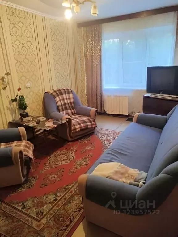 1-к кв. Омская область, Омск Заозерный мкр, просп. Менделеева, 8А ... - Фото 1