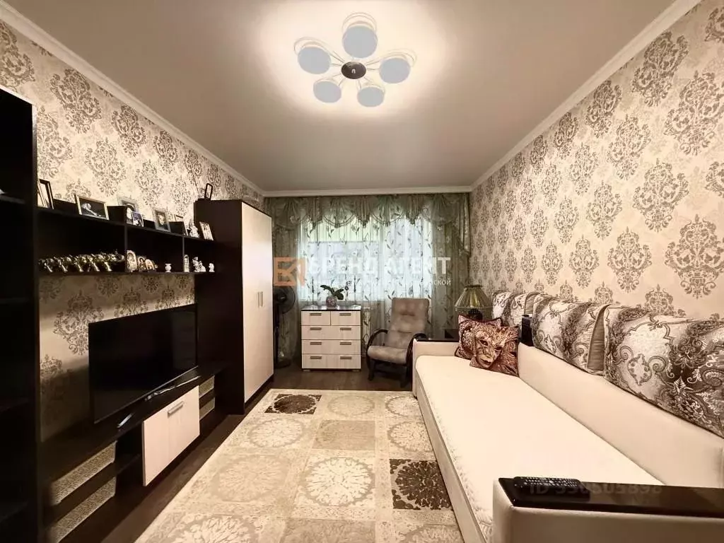 1-к кв. Белгородская область, Белгород ул. Есенина, 48 (32.5 м) - Фото 1