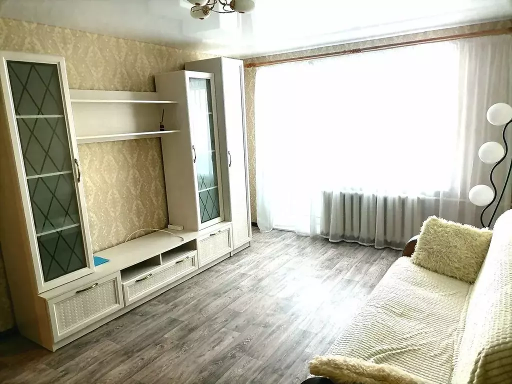 2-к кв. Башкортостан, Стерлитамак Коммунистическая ул., 3 (47.6 м) - Фото 1