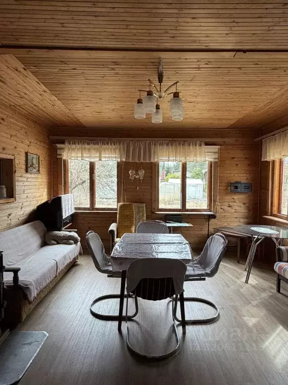 Дом в Ленинградская область, Выборгский район, Рощинское городское ... - Фото 2