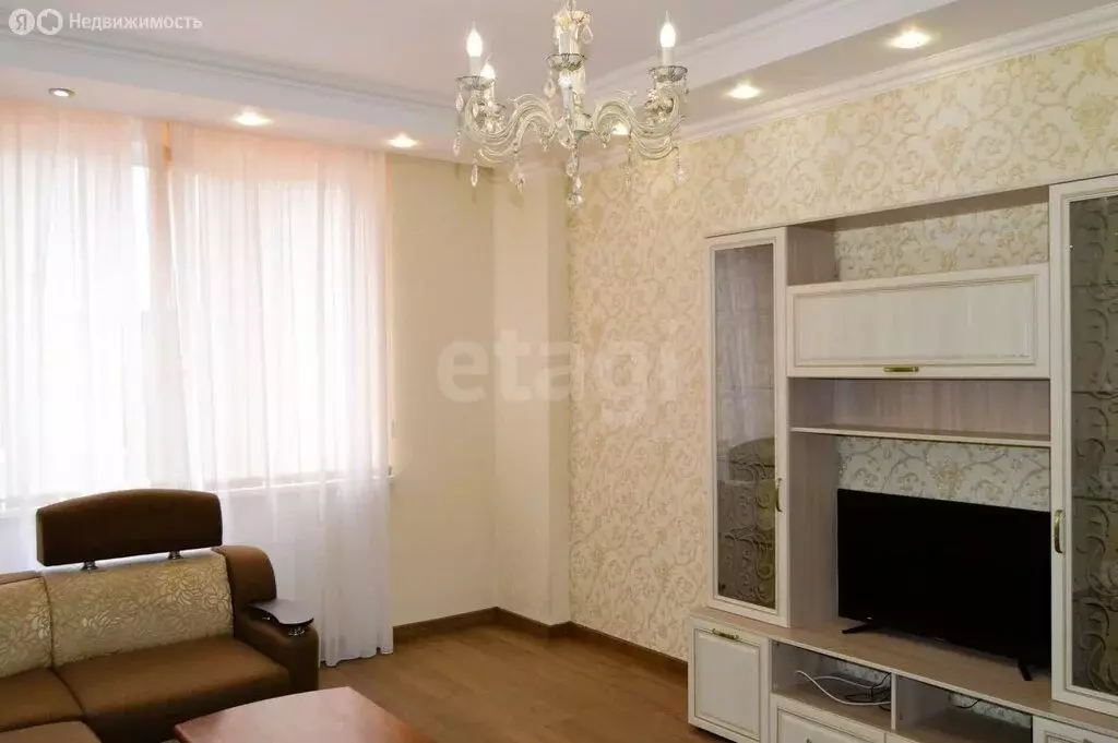 2-комнатная квартира: Белгород, Свято-Троицкий бульвар, 34 (78 м) - Фото 1