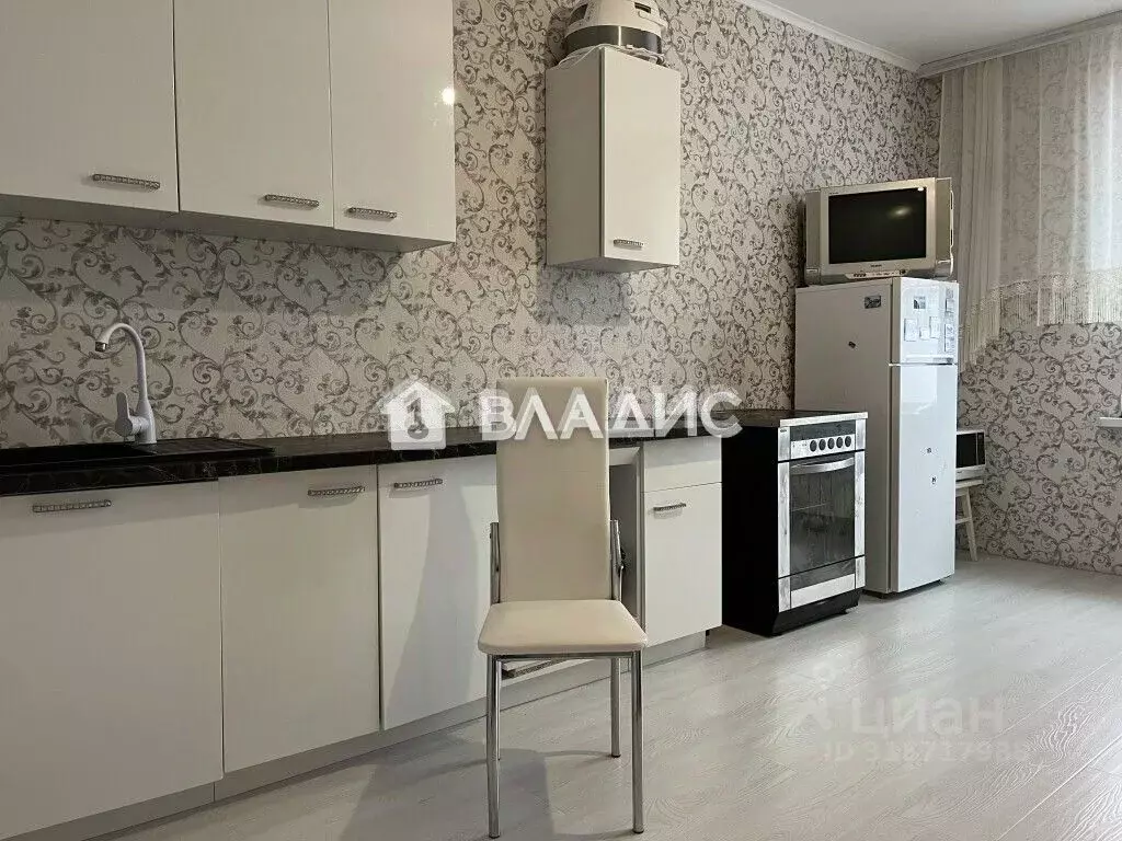 2-к кв. Белгородская область, Белгород ул. Костюкова, 11В (93.0 м) - Фото 0