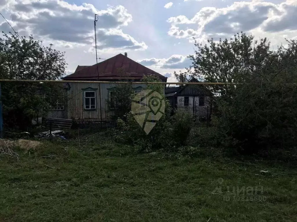 Дом в Белгородская область, Старооскольский городской округ, с. ... - Фото 0