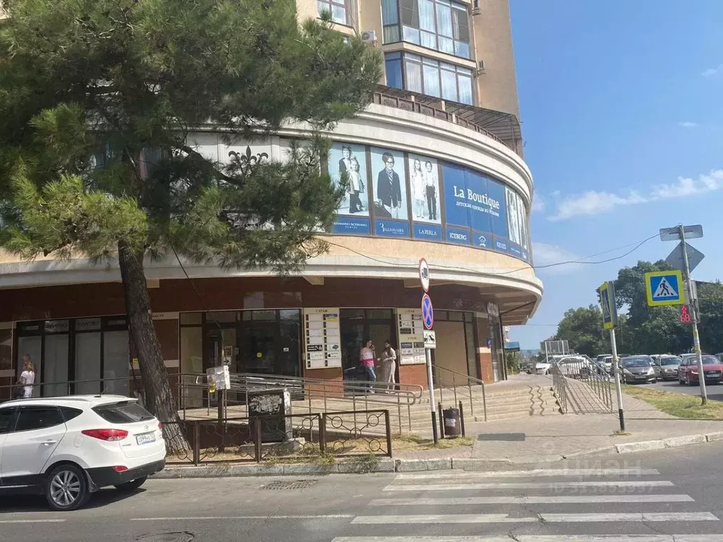 Торговая площадь в Краснодарский край, Анапа ул. Шевченко, 65 (240 м) - Фото 1