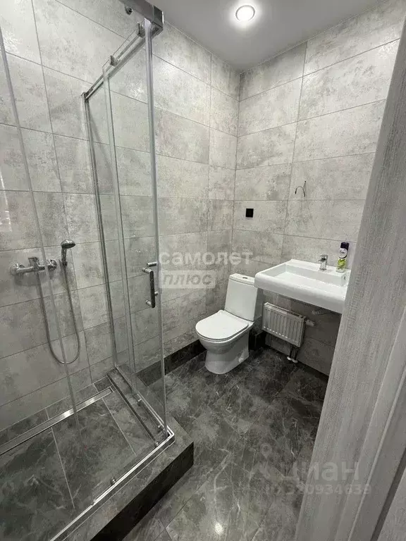 2-к кв. Пензенская область, Пенза ул. Измайлова, 38к2 (65.0 м) - Фото 1