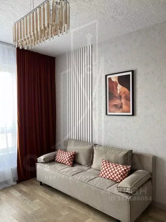 Студия Свердловская область, Екатеринбург ул. Хуторская, 1/6 (20.1 м) - Фото 1